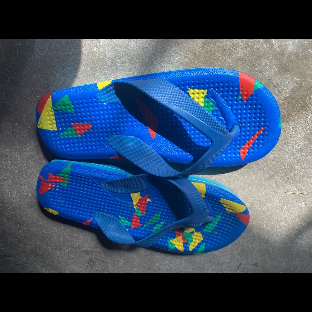 Flip flops size 10.5